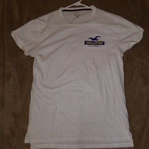 💥1/2 off bundles💥 Hollister longline graphic tee